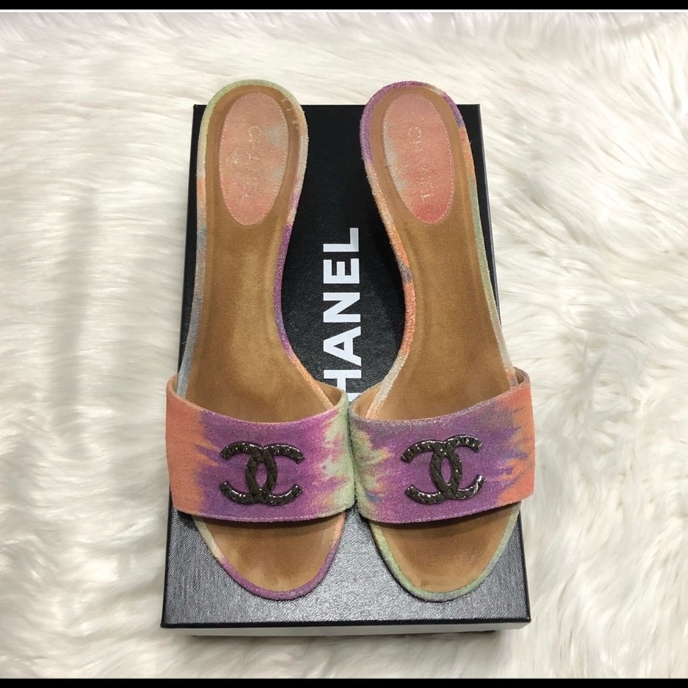 CHANEL CC Tie Dye Ombré Mules